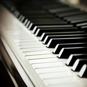 Chine老头勃起视频
